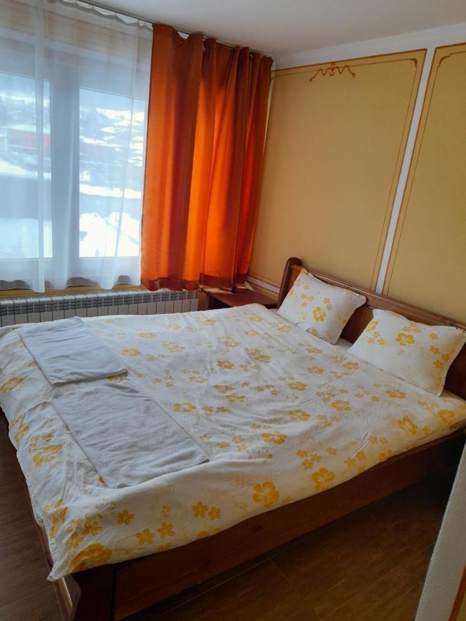 Къща Ради Koprivștița Exterior foto