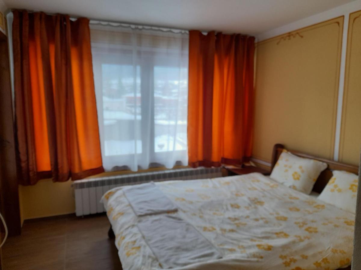 Къща Ради Koprivștița Exterior foto
