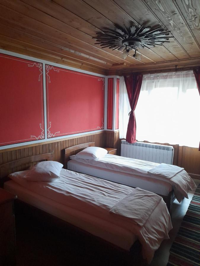 Къща Ради Koprivștița Exterior foto