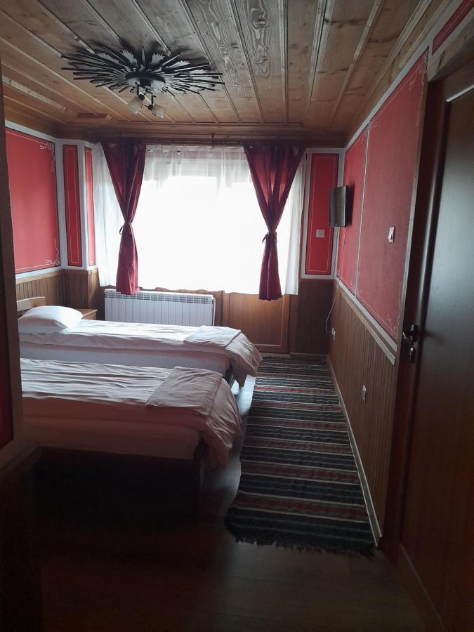 Къща Ради Koprivștița Exterior foto