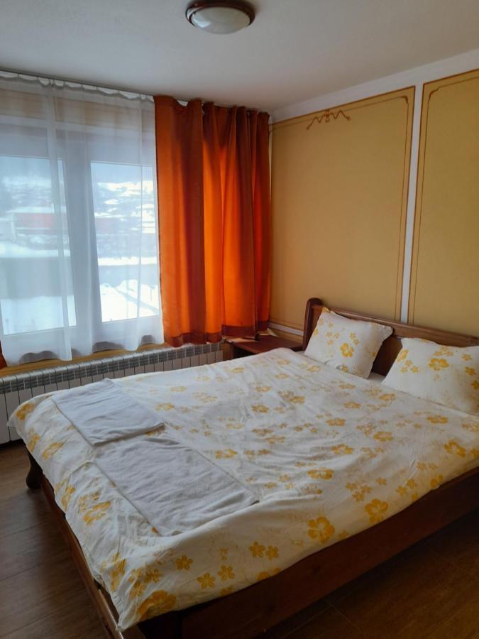 Къща Ради Koprivștița Exterior foto