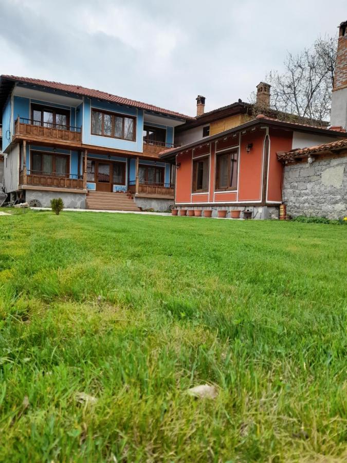 Къща Ради Koprivștița Exterior foto