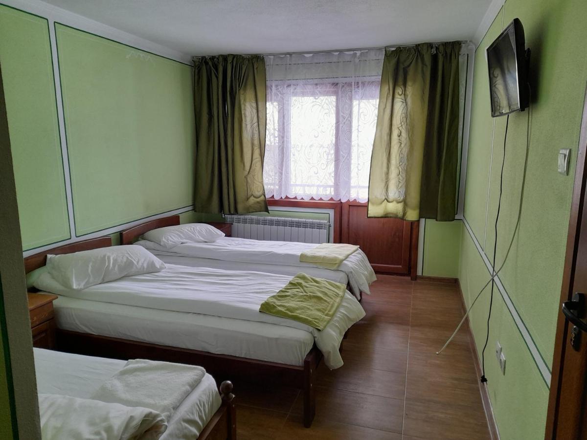 Къща Ради Koprivștița Exterior foto