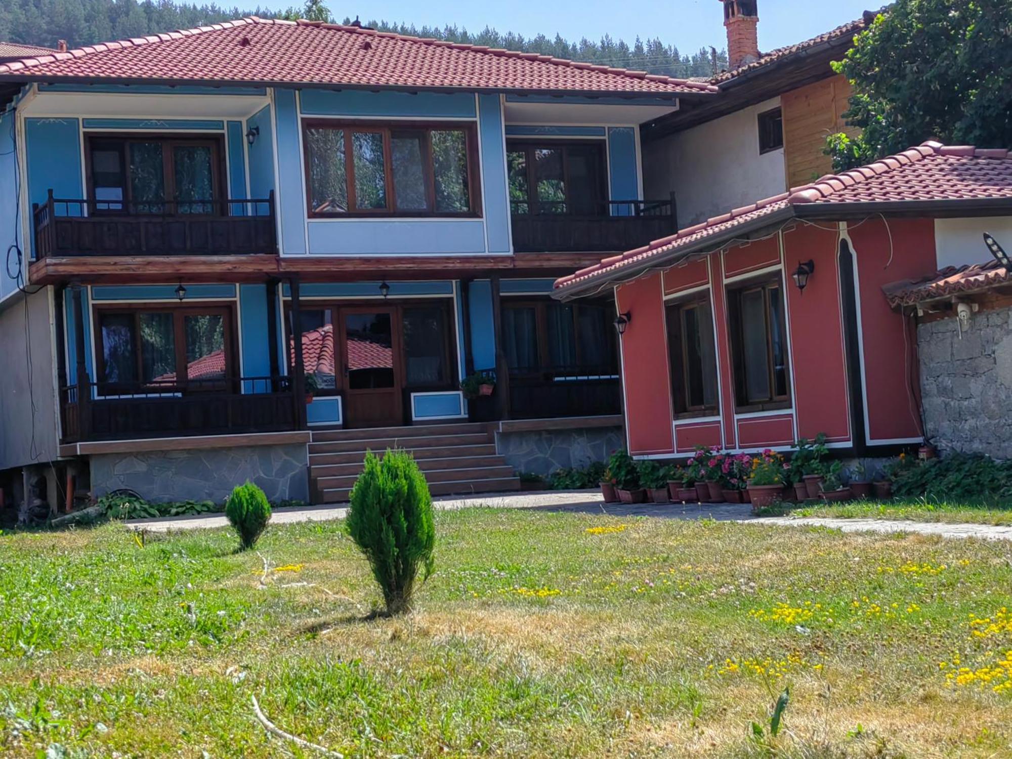 Къща Ради Koprivștița Exterior foto